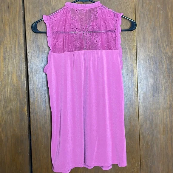 Womans Express Tank Top - Picture 2 of 3